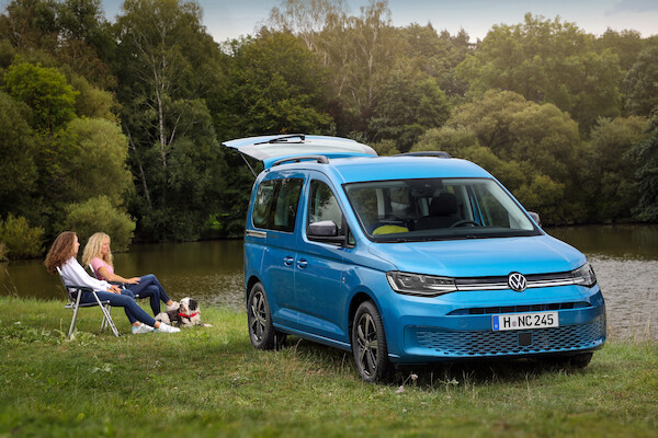 Chcesz cieszyć się wspaniałymi wakacjami w przyszłym roku? Już dziś pomyśl o jednym z kamperów marki Volkswagen Samochody Dostawcze!